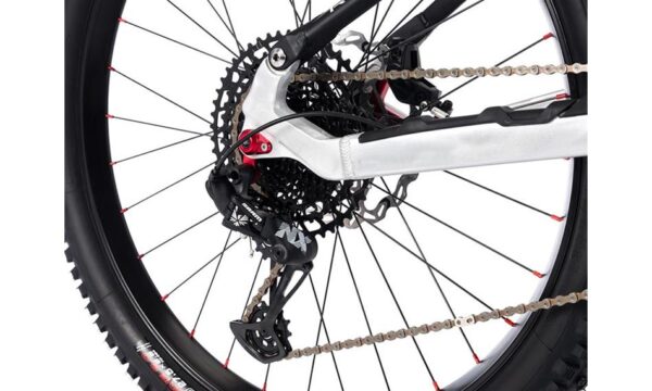 Integra XEF 1.9 720Wh Race – Bild 5