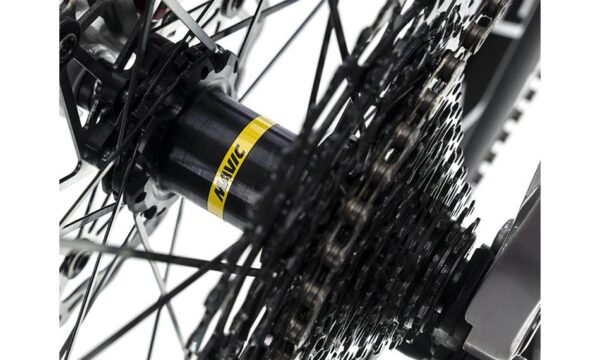 Integra XEF 1.9 720Wh Racing – Bild 3