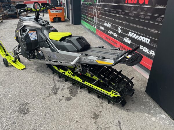 Skidoo Summit 850 E-TEC Turbo R 154" 2023 DEMO Green Aktion – Bild 7