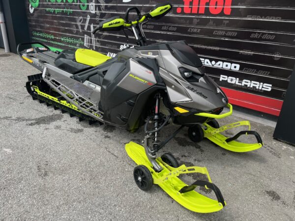 Skidoo Summit 850 E-TEC Turbo R 154" 2023 DEMO Green Aktion – Bild 3