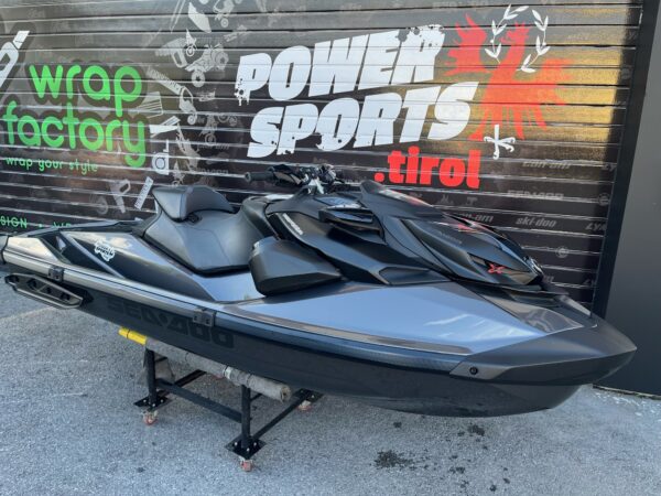 Seadoo RXP 300 XRS 2023 Triple Black DEMO Inkl. Trailer – Bild 2