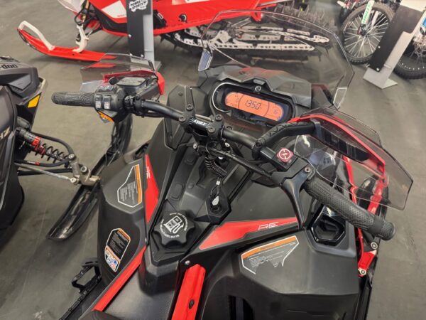 LYNX Rave 600  RE E-TEC 2020 Gebrauchtfahrzeug Motorschlitten – Bild 8